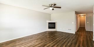 514 NW Woodbury Dr Gallery 2