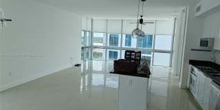 3131 NE 188th St Gallery 70