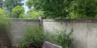 Stunning 3 Bed 3 Bath Duplex in Placentia with Open Floor Plan and Vaulted Ceilings. Gallery 32