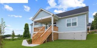 129 Hilltop Drive SW 129 Hilltop Drive SW Gallery 1