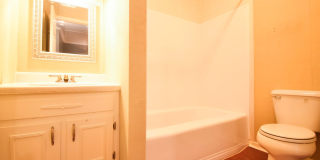 COMING SOON!! 3 Bedroom 1.5 Bathroom Townhome- Pets Considered Gallery 16