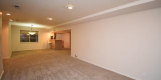 Bright Holladay 4 Bed Home – High Ceilings in Prime Location!! Gallery 25