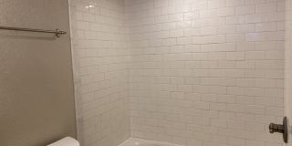 STUDENTS WELCOME! Charming 3 Bed 2 Bath Single Family Home in Old Town Gallery 34