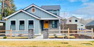 Craftsman Charm Meets Modern Luxury in Summit West Gallery 1
