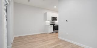 Crossline Gallery 56