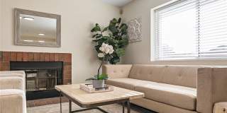 205 N Nicholson Avenue Gallery 4