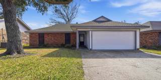 208 Sleepy Hollow Drive Gallery 1