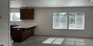 C219--Daybreak Gardens Apartments Gallery 10