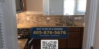 Completely remodeled 1 bedroom, 1 bath duplex! Gallery 12