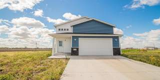 4 bedroom 2 bathroom house Gallery 1
