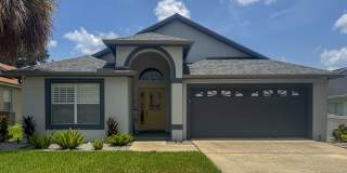 Beautifully updated and modern 5 bedroom 4 bathroom pool home located in the Orange Tree Beautifully updated and modern 5 bedroom 4 bathroom pool home located in the Orange Tree Gallery 1