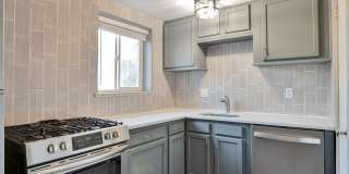 Adorable 2bedroom 1 bathroom Apartment Gallery 4
