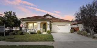 COMING SOON! 3/2 SFH on a corner lot! Gallery 1
