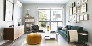 3200 Washington Gallery 1