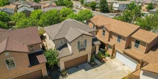 3 BED 2.5 BATH TOWNHOME IN THE VILLAGES OF SHASTA VIEW GARDENS Gallery 24