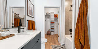 Aura Arts District Gallery 62