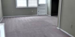 Two Bedroom, Spacious Apartment Gallery 5