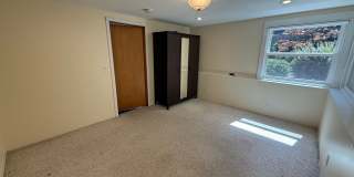 Spacious 4-Bedroom Home Plus Large Bonus Space – West Slope Vista Hills Gallery 43