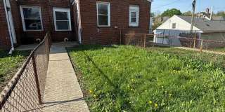 2-Bedroom Home with Fenced Yard – Minutes from Downtown Pittsburgh Gallery 15