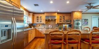 2317 NE 28th Court Gallery 17