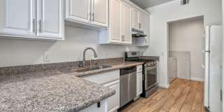 FANTASTIC 3-BEDROOM LAS VEGAS TOWNHOME IN GATED COMMUNITY! Gallery 11