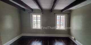 Downtown pet-friendly 3bd w Fenced Yard, Laundry, Screened Porch, Dishwasher, and nearby weekly farmer's market Gallery 15