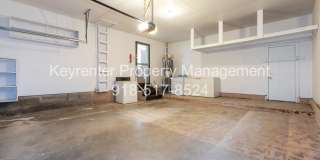 3 Bed 1.5 Bath in Great Midtown Location! Gallery 27