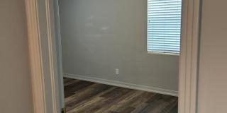 4323 SHIRLEY Avenue Gallery 7