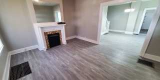 Three-bedroom 2 Full Bath Single-Family Home Located in Hamilton / Lindenwald Gallery 1