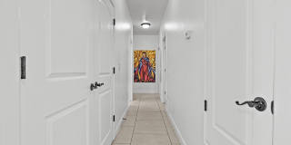 7161 N SKIES Gallery 6