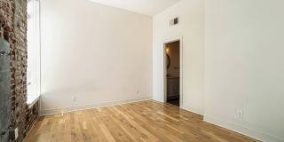 Modern 1 Bedroom, 1 Bath Apartment Home  Located In Historic Westport Gallery 77