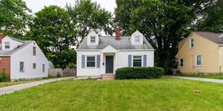 1906 Glenridge Drive Gallery 1