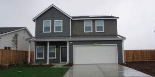 Newly Built Home in Gossamer Grove Community! Gallery 1