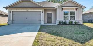 17464 Stacy Street Gallery 1