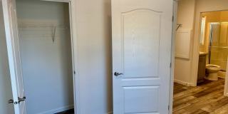 843 East Colonial Circle Gallery 21