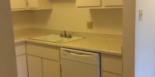 2 bed 2 bath condo with community pool and on site parking! Gallery 8