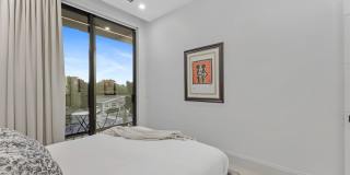 220 S Swinton Avenue Gallery 67