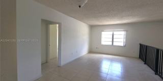 3519 SW 17th Ter Gallery 4