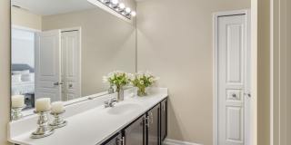 Randall Highlands Apartment Homes Gallery 18