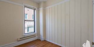 1218 N Dearborn Gallery 8