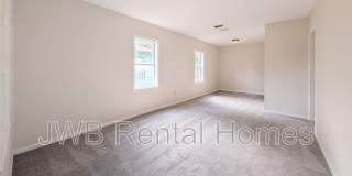 1882 27th St E Gallery 3