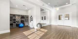 4646 DERBY Court Gallery 31