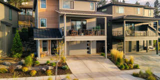 4 Bedroom 2.5 Bath Mountain Views Fully Furnished-Utilities Included Gallery 1