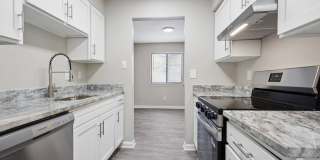 Stonesthrow Apartment Homes Gallery 31