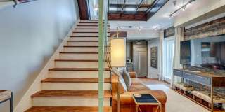 Luxury Furnished River View Condo in the Heart of Downtown Wilmington Gallery 12