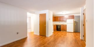 Meadow Lane Apartments Gallery 14
