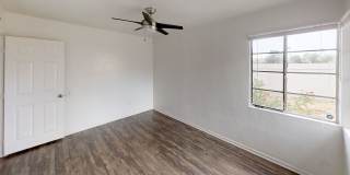 8BD/3BA, Large Yard w/ Turf! Gallery 11