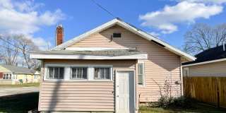 For Rent: 2401 S Mulberry St. 2 Bedroom 1 Bathroom Home Coming Soon! New Flooring! Gallery 4
