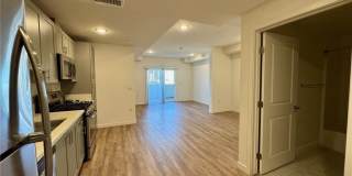 1025 S Berendo Street Gallery 3