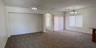 BRAND NEW CARPET 3 Bedroom 2 Bathroom Spacious Floorplan! Gallery 3